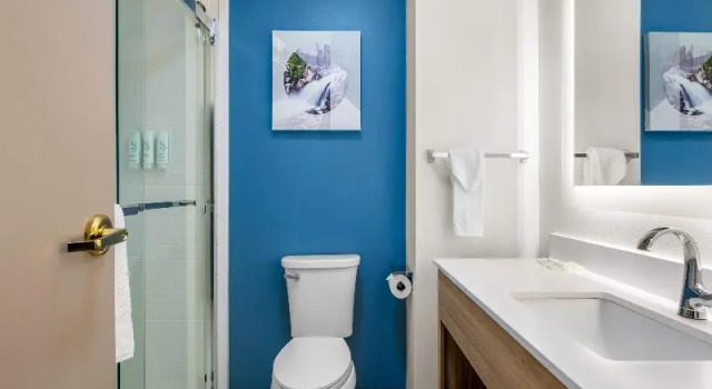 Двухместный номер Standard Sleep Inn & Suites near University