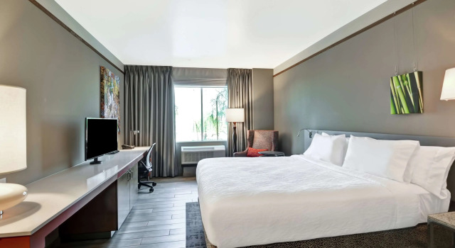 Hilton Garden Inn By Hilton Phoenix/Tempe Asu Area, Az, Забронировать Отель Пруд в Темпе Phoenix Metropolitan Area
