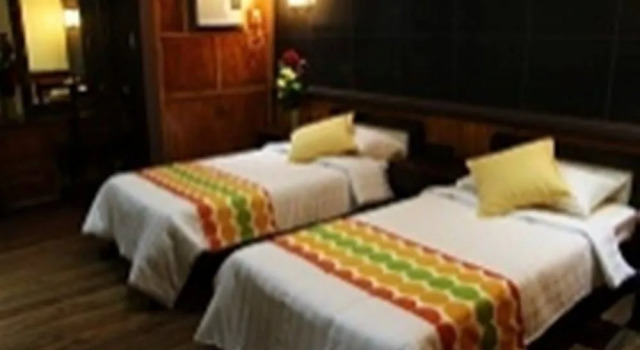 Old San Juan Hotel, Rezerwuj Hotel Hotele w National Capital Region z basenem, Basen