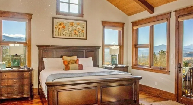 Beautiful Colorado Oasis, Platinum Perfection For Your Next Mountain Getaway! 5 Bedroom Home by RedAwning, Prenota Hotel Silverthorne Vail Ski