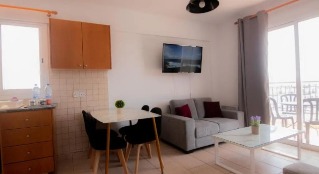 Апартаменты Amelia Two Bedroom Apartment - 202