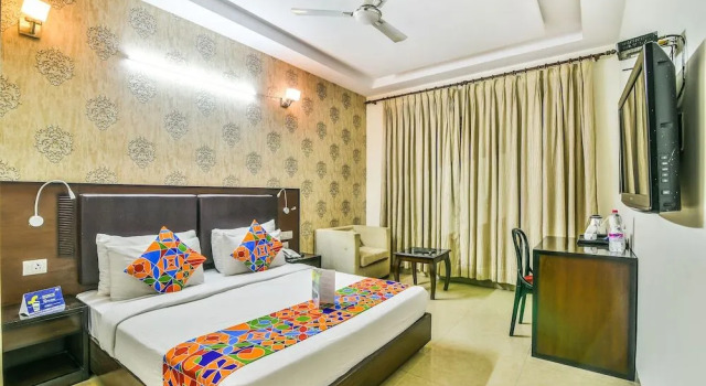 FabHotel Alpine Tree, Забронировать Отель Отели Нью-Дели с завтраком, Завтраки