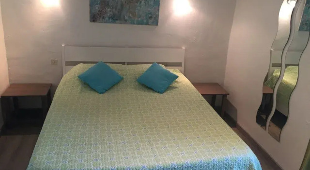 Bed And Breakfast "Les Cigales", Забронировать Отель Отели Вара с бассейном, Бассейн