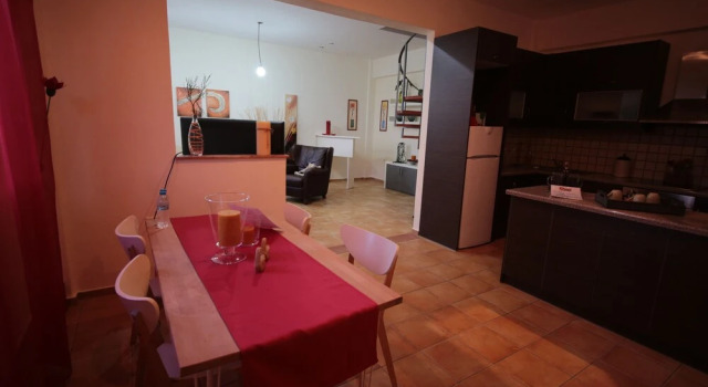 Апартаменты с 2 комнатами с балконом и с видом на море Point Twins Apartments