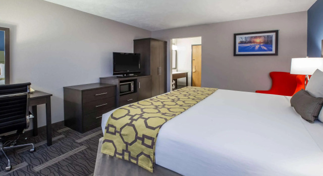 Baymont by Wyndham Traverse City, Rezerwuj Hotel Traverse City Michigan
