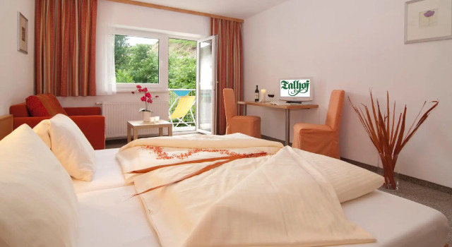 Alpenhotel Talhof, Rezervovat Hotel Hotely v Tyrolsko se snídaní, Snídaně
