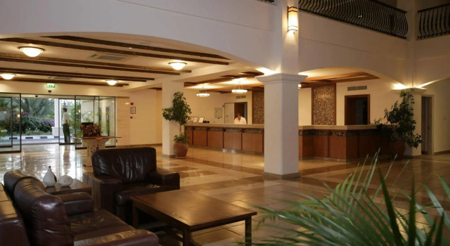 Avanti Holiday Village, Забронировать Отель Отели района Пафоса с завтраком, рядом с Пляж Аликес, Завтраки