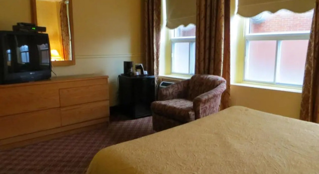 Двухместный номер Classic Auberge Montebello