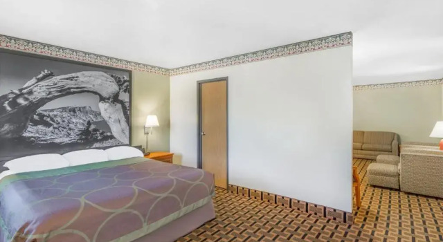 Люкс Deluxe Super 8 by Wyndham Grants Pass