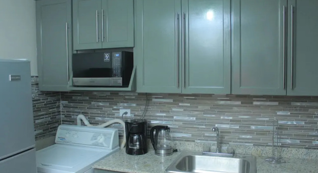 Апартаменты Kingston Guest Apt at Oakland