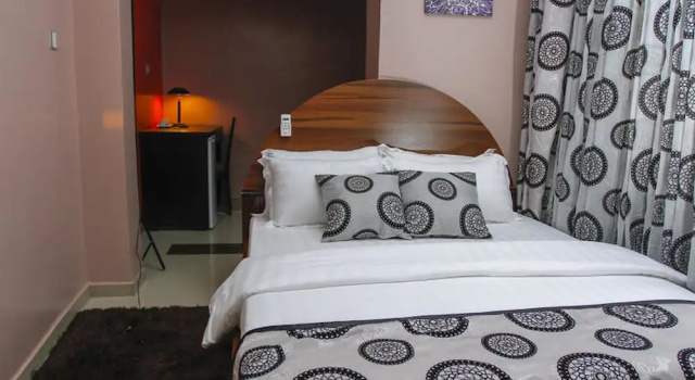 Dobbelt suite Saheeto Suites