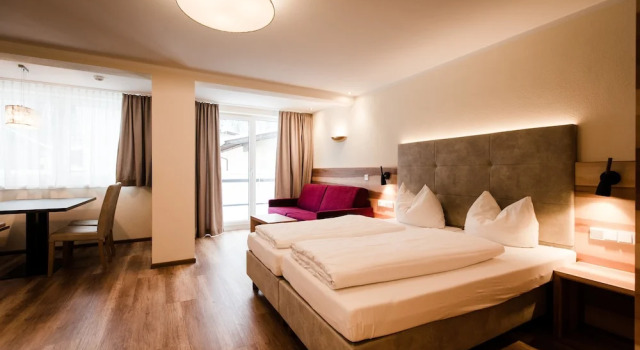 Двухместный номер Deluxe с видом на горы Aparthotel Dorfplatzl Garni Apartments & B&B