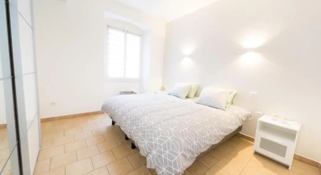 Ravissant Triplex et Duplex au Centre de Pont St Esprit