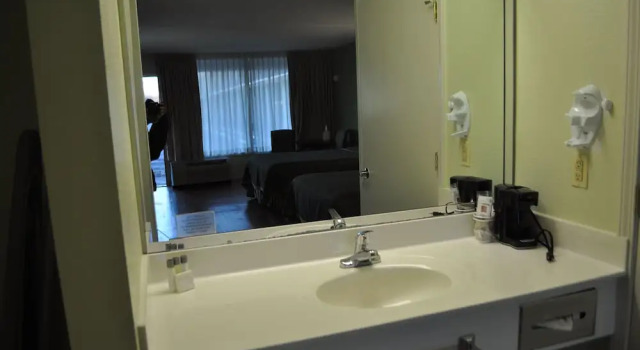 Двухместный номер Standard Bestway Inn - Madison