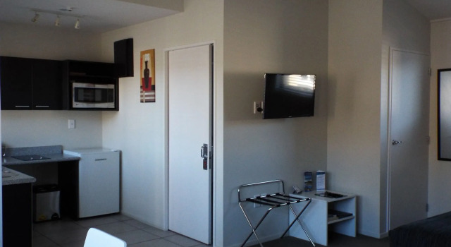 Avenue Motel