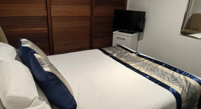 Апартаменты Deluxe Seaview Waterfront Hotel Apt