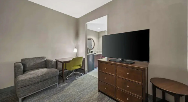 Двухместный люкс Hampton Inn New Bedford/Fairhaven