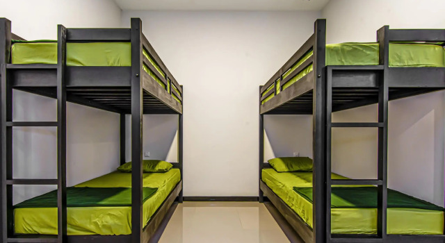 (camerata maschile) letto in camerata Kelas Kakap Homestay