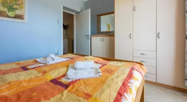 Apartments Milica, Забронировать Апартаменты/квартира Отели Приморско-Горанской жупания с парковкой, Парковка