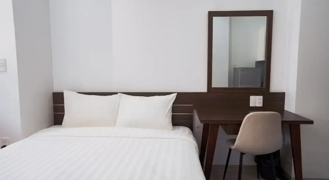 Двухместный номер Deluxe с балконом The Eastern Hotel & Apartment
