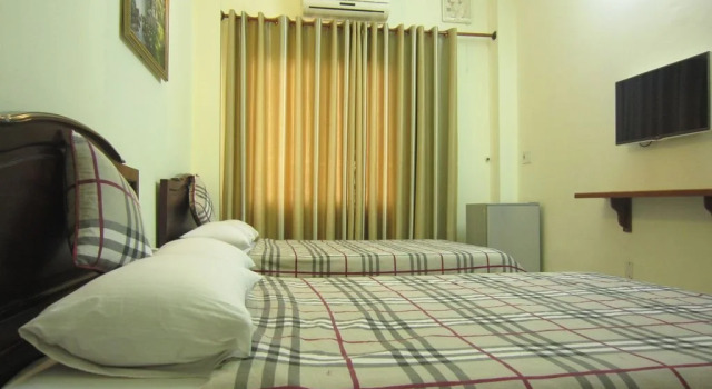 Hong Luan 2 Hotel, Забронировать Отель Tan Phu District 