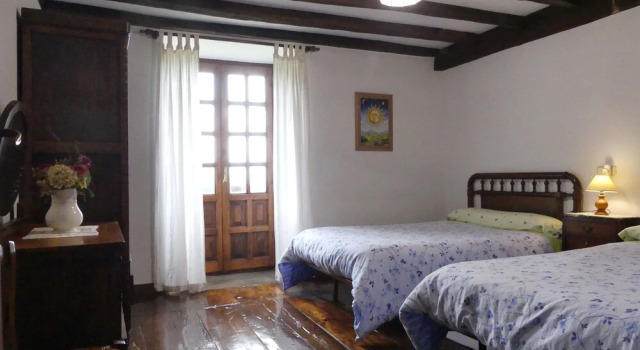 Bagoleko Borda I, Réserver Hôtel Etxalar 