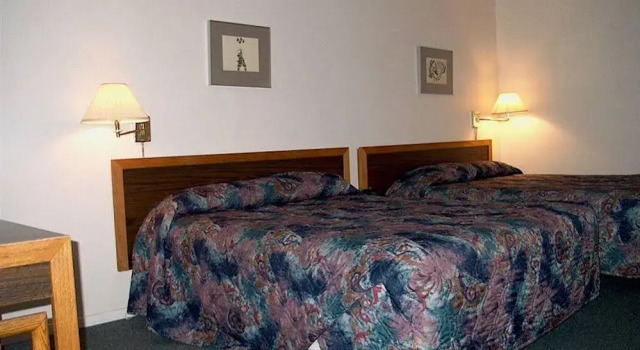 Comox Valley Inn & Suites, Rezervovat Mini-hotel Hotely v Vancouver island s bazénem, Bazén