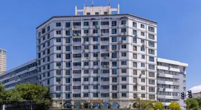 Longshen Hotel (Lanzhou Yantan RT-Mart Store), Book Hotel Lanzhou Gansu