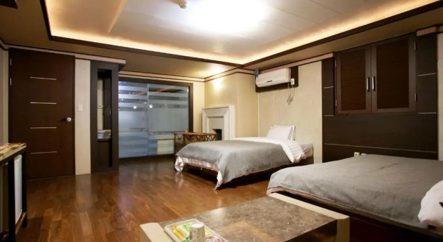 Standard cameră Mate Hotel