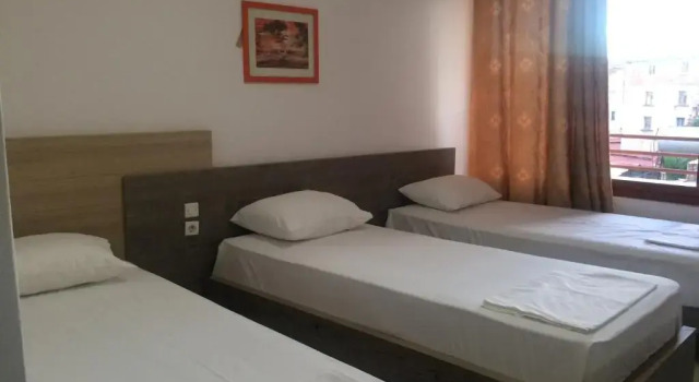 Семейный номер Standard с балконом Hotel Tatzati
