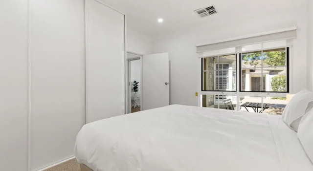 Stylish 3-bed House Close to Attractions, Book Lejlighed Glenelg 