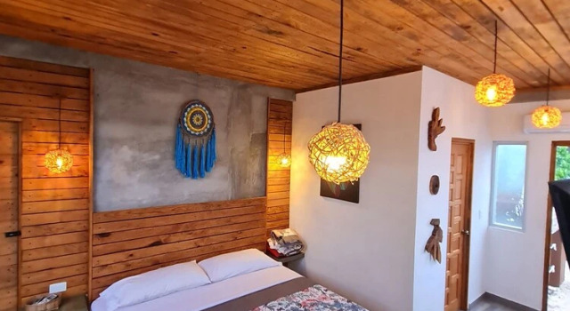 Komfort- dobbelt værelse med altan Sunset Bungalows
