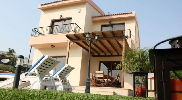 Вилла Luxury с 3 комнатами с видом на море Bay Villas