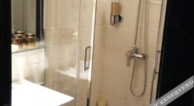 Yan'an Financial Hotel, Book Hotel Hoteller i Yanan med parkering, Parkering