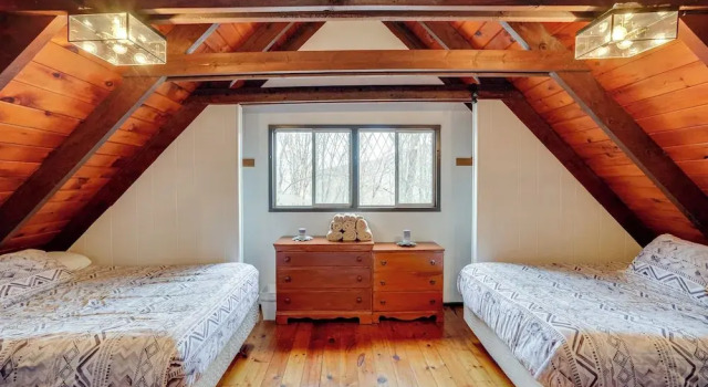 Hunter Mountain Home w/ Game Room: 1 Mi to Skiing!, Book Feriehus Hunter Hunter Mountain