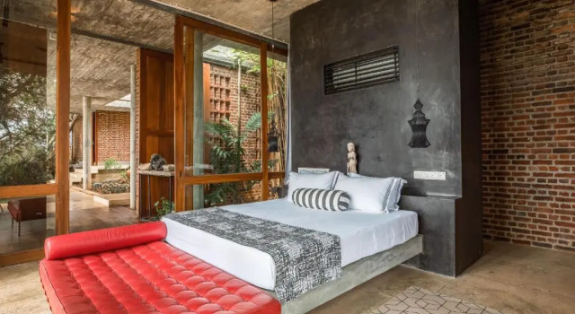 Вилла Walatta House 3BR Beachfront Villa, Private Pool, Chef
