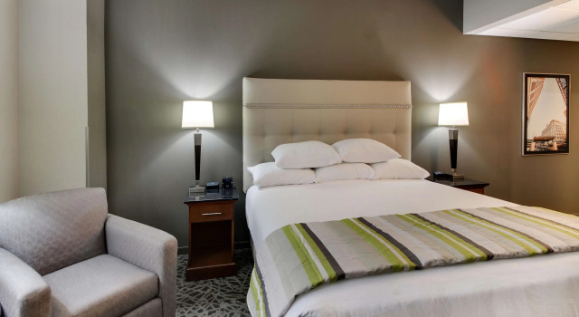 Номер Deluxe Drury Plaza Hotel Milwaukee Downtown