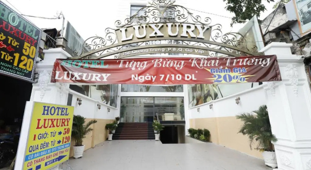 Luxury Hotel