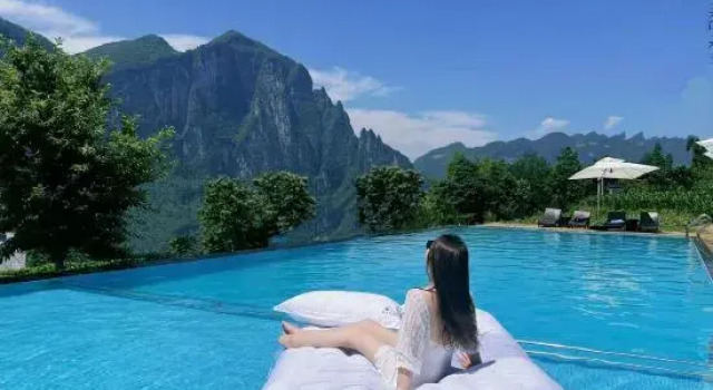 on the Hotel in Enshi Yunya, Prenota Hotel Hotel a Enshi Prefecture con piscina, Piscina