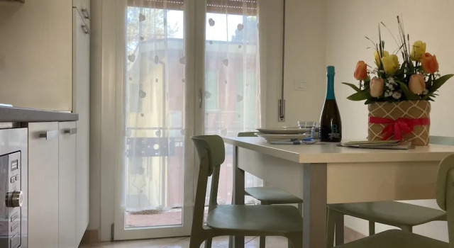 Cozy Apartment Close to the Beach, Prenota Appartamento Hotel a Veneto con parcheggio, Parcheggio