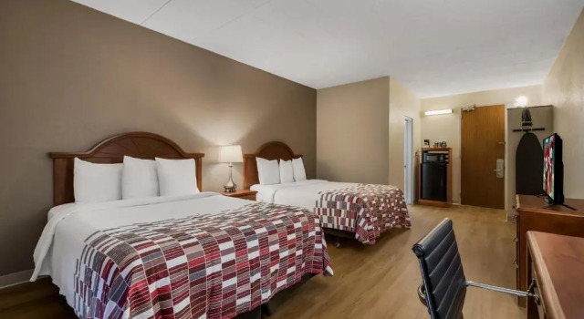Двухместный номер Deluxe Red Roof Inn and Suites Newark - University