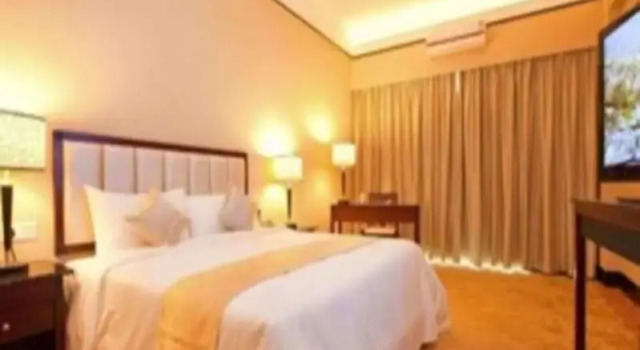 Zhongshan Jinbai Hotel, Boek Hotel Hotels in Guangdong met parkeren, Parkeren