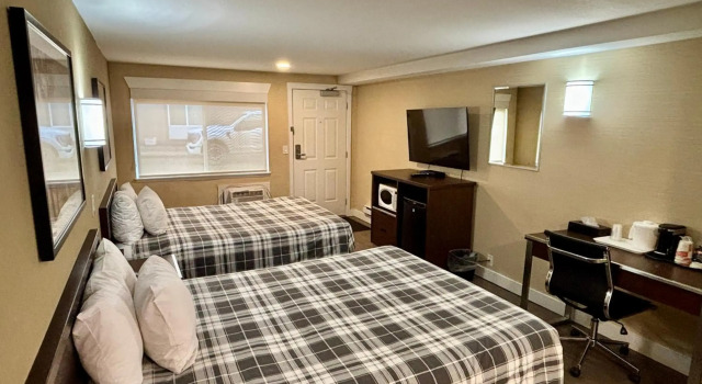 Rodeway Inn & Suites, Réserver Hôtel Hôtels pas chers à Colombie-Britannique