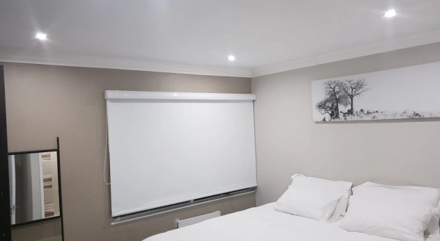 Semeni Asante Apartment, Boek Appartement Johannesburg Gauteng