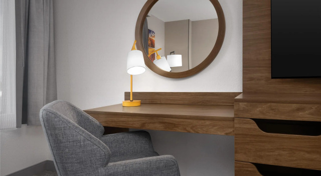Четырёхместный номер Standard Hampton Inn & Suites Denver-Cherry Creek