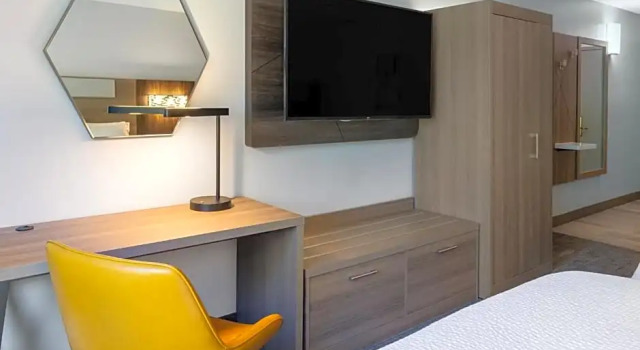 Двухместный номер Deluxe Holiday Inn Express Hotel & Suites Vineland Millville by IHG