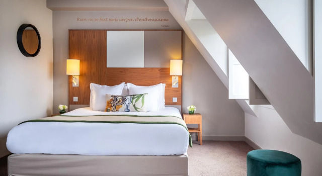 Полулюкс Hôtel Le Tourville by Inwood Hotels