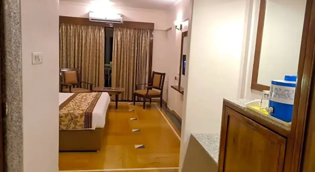 Двухместный номер Standard с видом на бассейн Hotel Sapphire