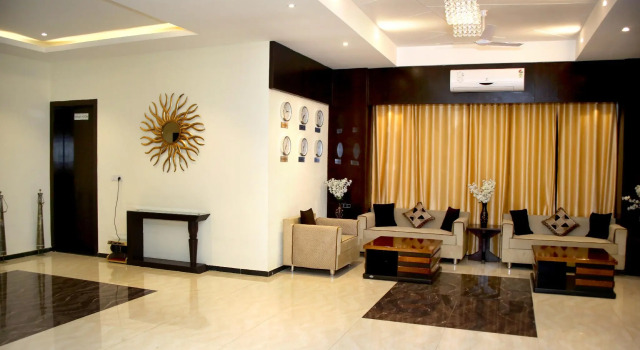 Hotel Lavanya Palace