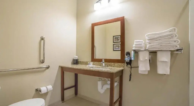 Люкс Comfort Suites Billings